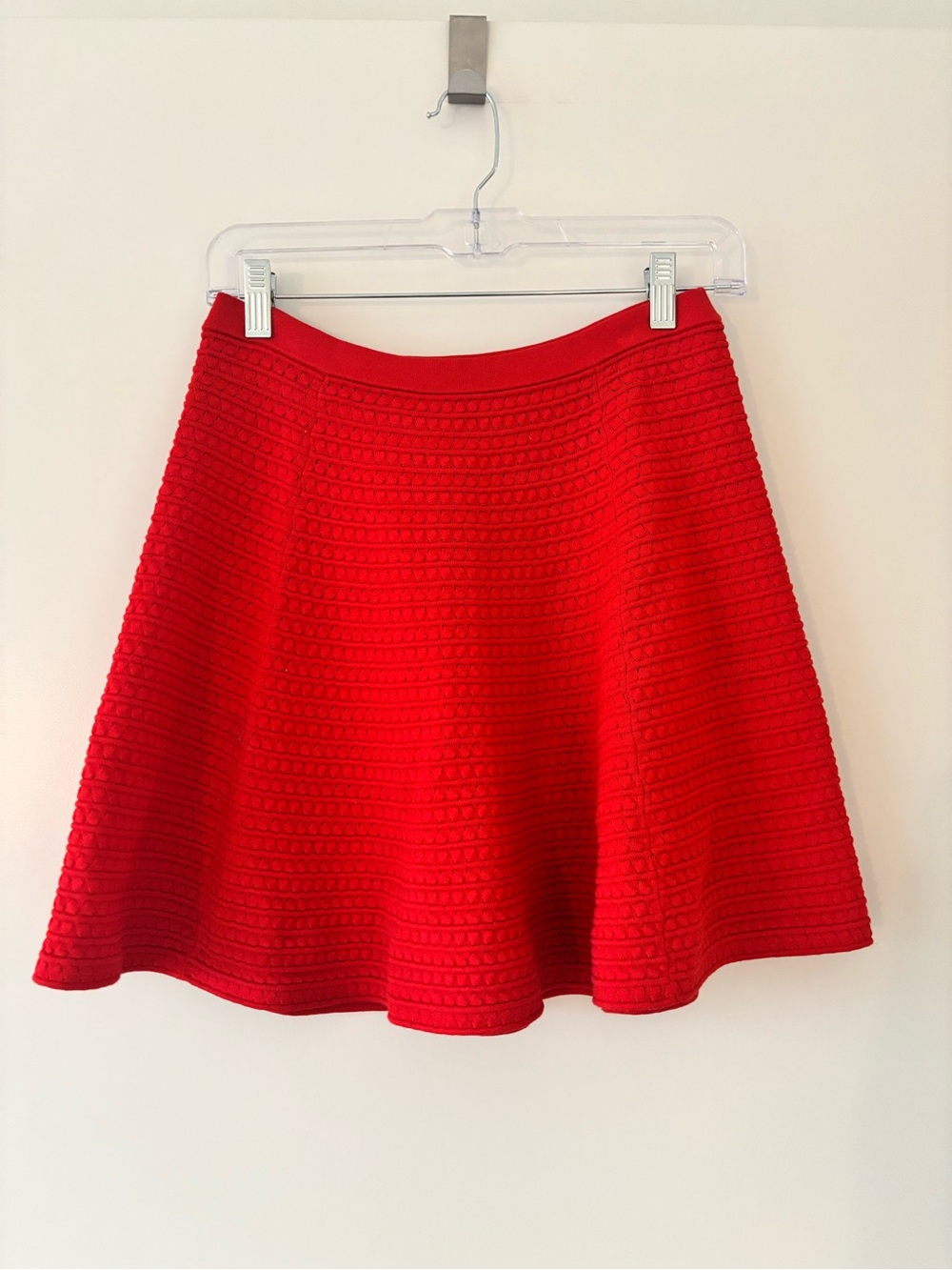Theory Red Textured Skirt Sz S
